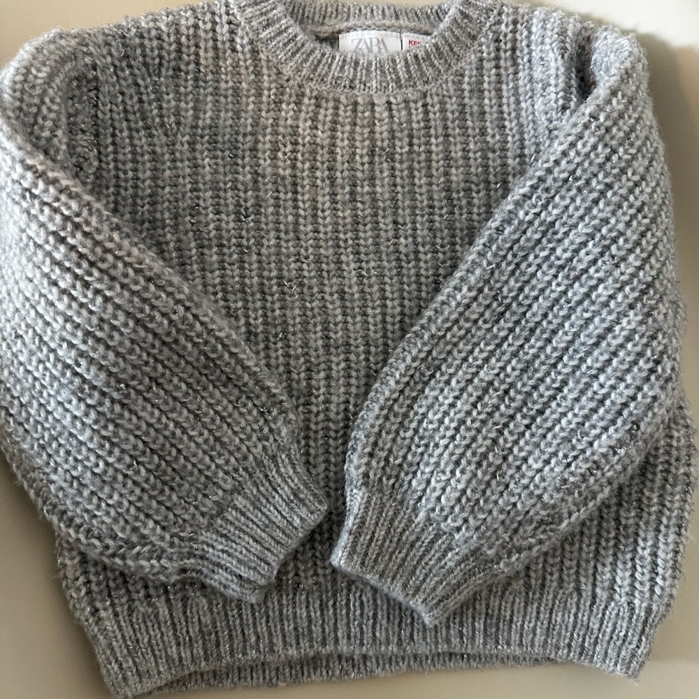 Zara Soft Gray Knit Sweater